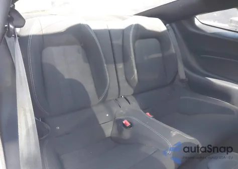 2020 Ford Mustang Ecoboost Fastback z USA, uszkodzony, nr VIN 1FA6P8TH9L5187290